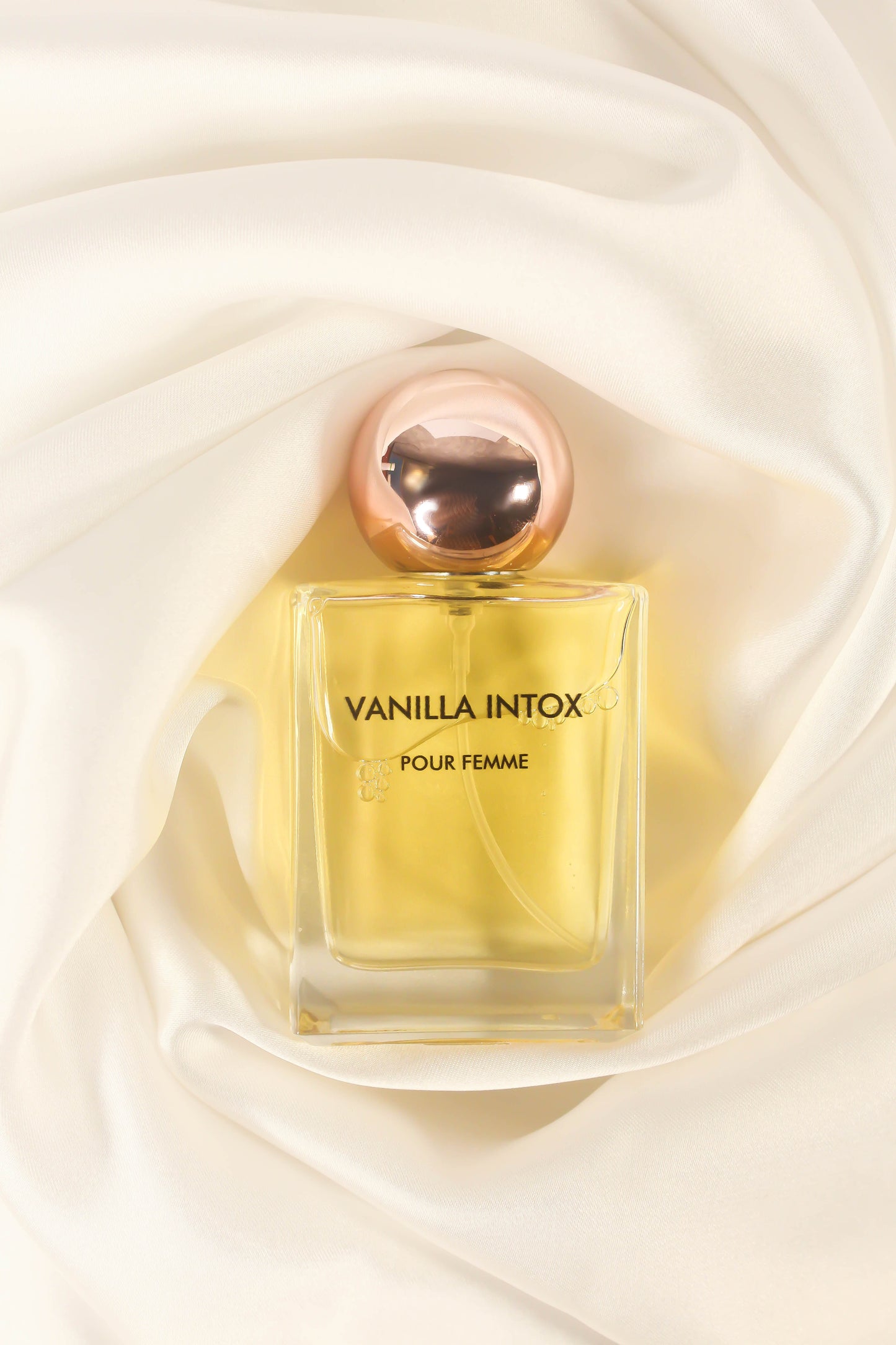 Vanilla Intox - Inspired by Valentino Donna X Halloween by Jesus del Pozo